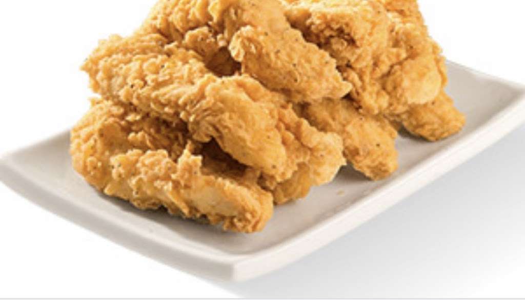 Champs Chicken | 729 1st Ave E, Horton, KS 66439, USA | Phone: (785) 486-0172