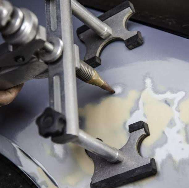 A Fields Car Body Repairs | Kingstons Farm, Matching Ln, Dunmow CM6 1RP, UK | Phone: 01279 876752
