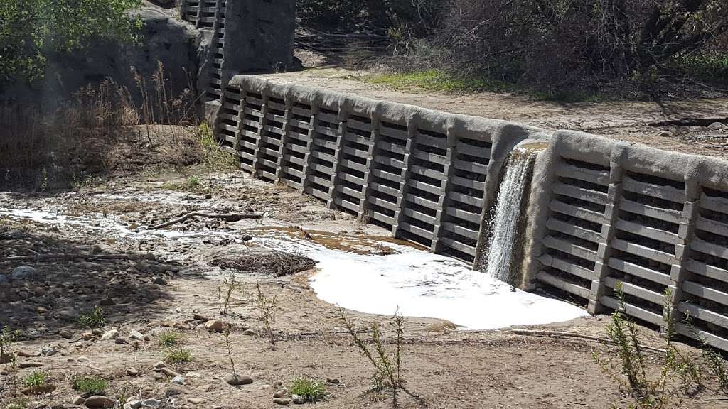 Ed Davis Park at Towsley Canyon | 24255 The Old Rd, Newhall, CA 91381, USA