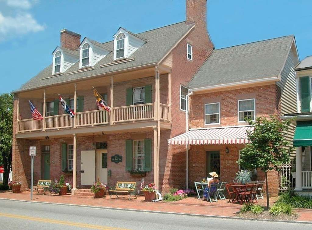 Old Brick Inn | 401 S Talbot St, St Michaels, MD 21663, USA | Phone: (410) 745-3323