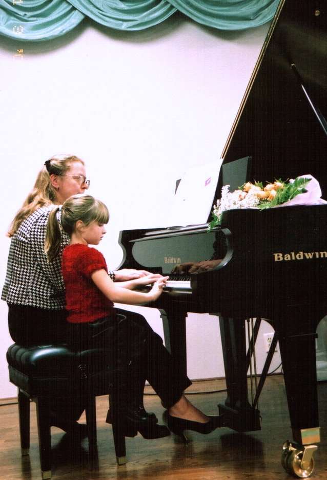 Levin Piano Studio | 10345 S Northlake Cir, Olathe, KS 66061, USA | Phone: (913) 735-5492