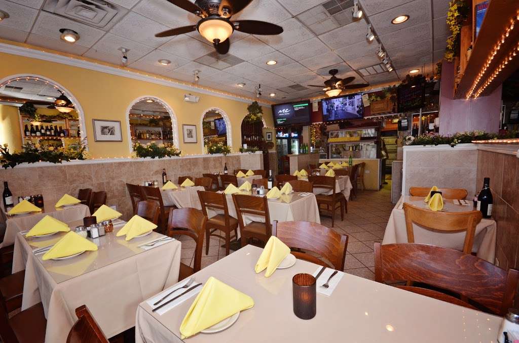 Gaspares Italian Bistro | 501 Zion Rd #15, Egg Harbor Township, NJ 08234, USA | Phone: (609) 653-2112