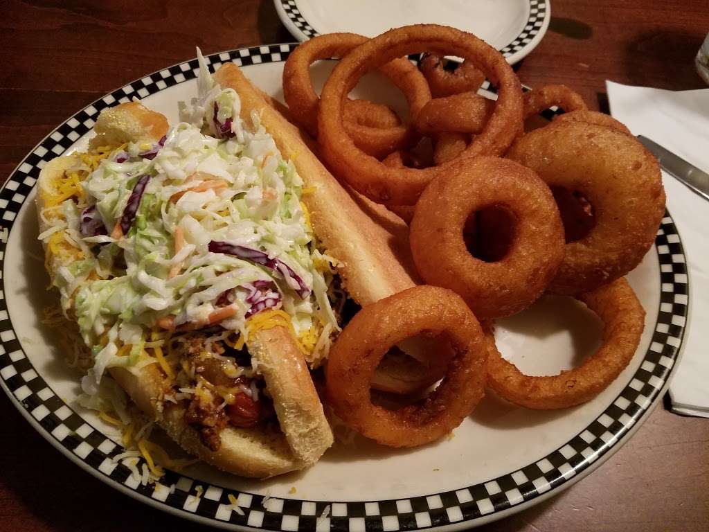 Trackside Grill | 301 S Railroad Ave, Ashland, VA 23005, USA | Phone: (804) 752-4688