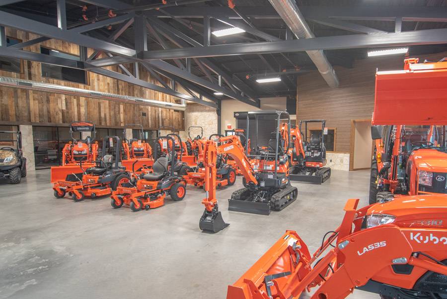 Deen Kubota (Deen Implement Co) | 703 W Broad St, Forney, TX 75126, USA | Phone: (972) 552-3151