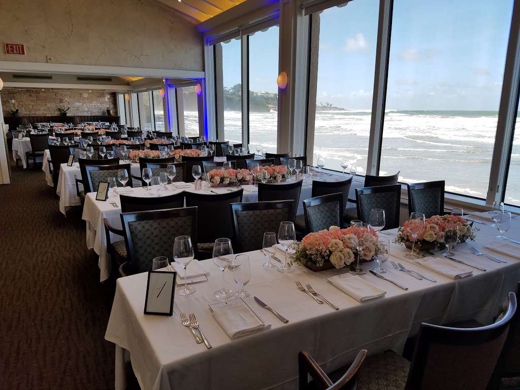 The Marine Room | 2000 Spindrift Dr, La Jolla, CA 92037, USA | Phone: (858) 459-7222