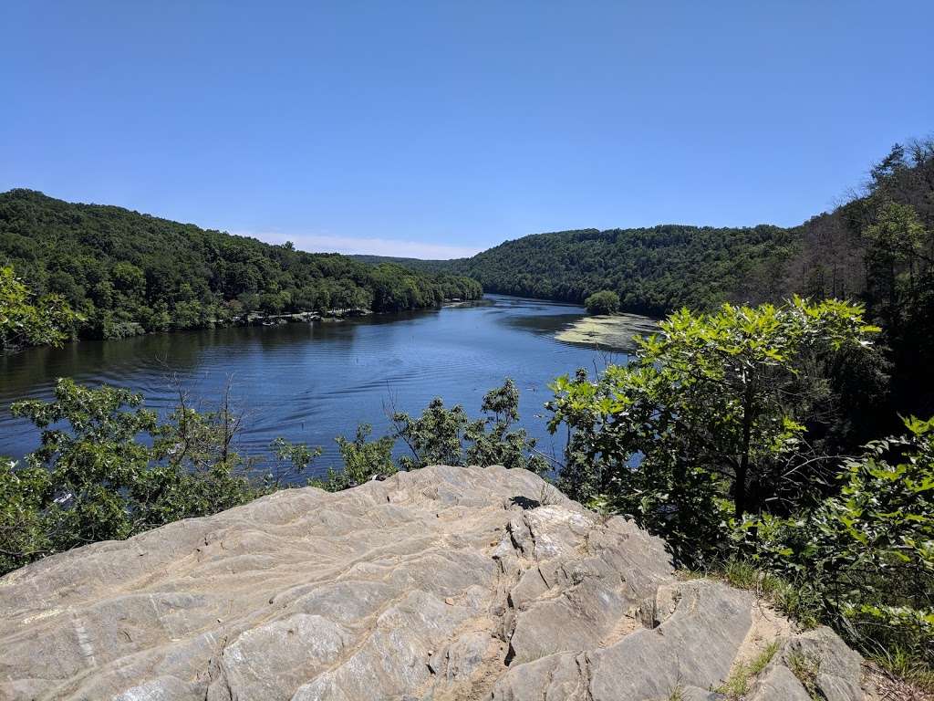 Lovers Leap State Park | 178 Shortwoods Road, New Milford, CT 06776, USA | Phone: (860) 424-3200