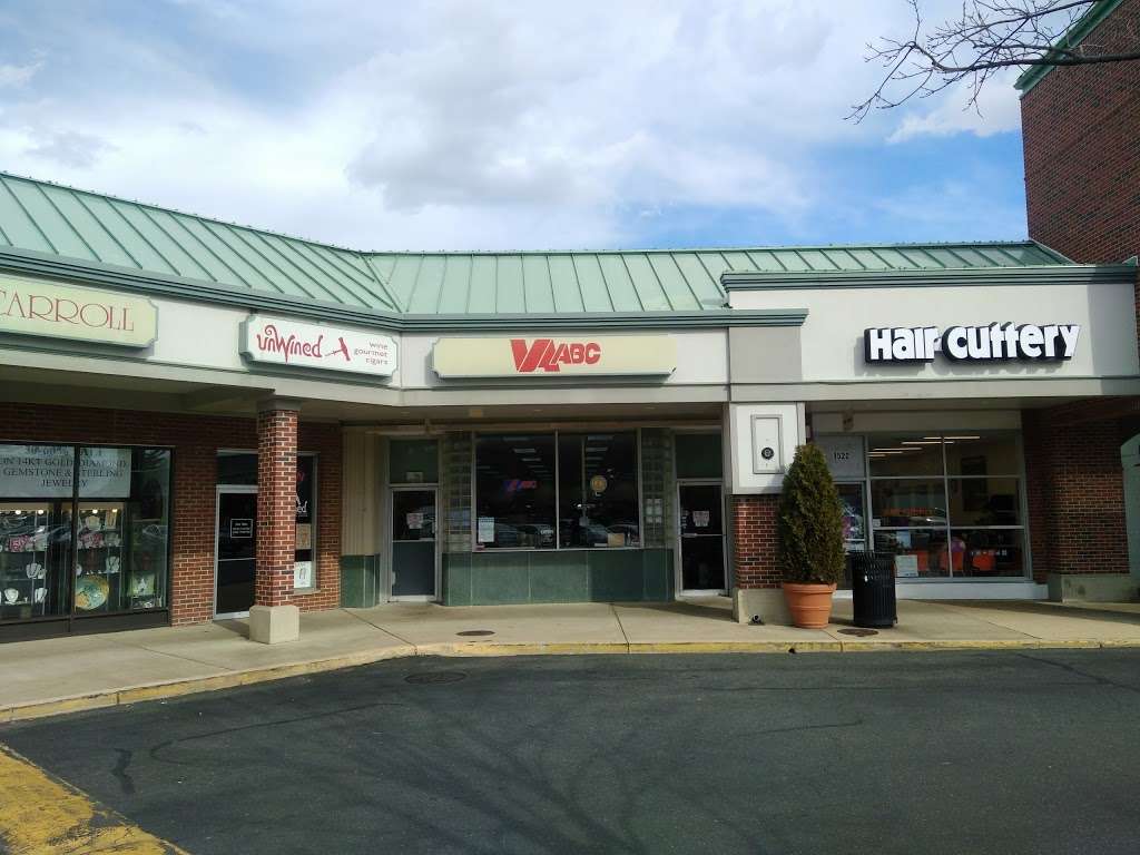 Belle View Shopping Center | 1632 Belle View Blvd, Alexandria, VA 22307