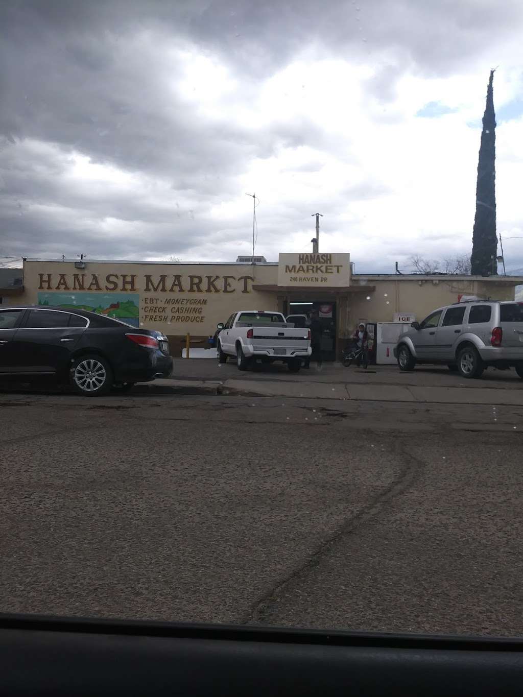 Hanash Market | 240 Haven Dr, Arvin, CA 93203, USA | Phone: (661) 854-2821