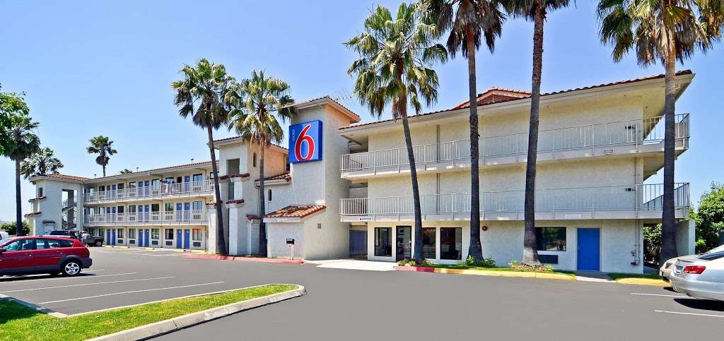 Motel 6 Fairfield - Napa Valley CA | 4376 Central Pl, Fairfield, CA 94534, USA | Phone: (707) 864-0800
