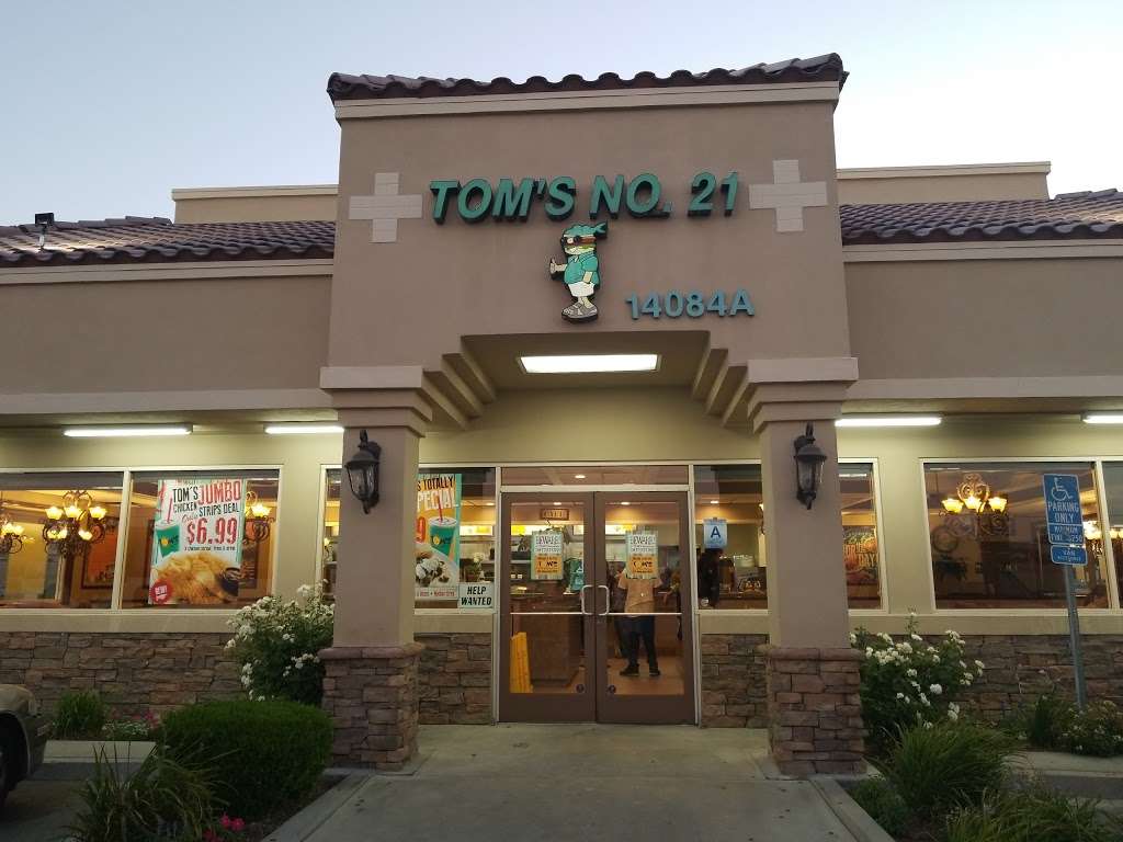 Toms Burgers 21 | 14084 Amargosa Rd, Victorville, CA 92392, USA | Phone: (760) 241-7770
