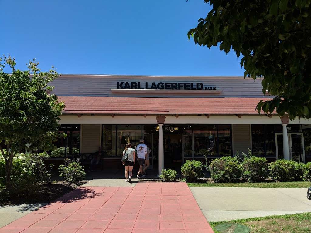 Karl Lagerfeld Paris | 1 Outlet Blvd, Wrentham, MA 02093, USA | Phone: (508) 384-2538