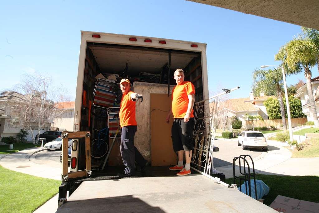 Ready-To-Go Movers | 6133 County Oak Rd, Woodland Hills, CA 91367, USA | Phone: (818) 770-2727