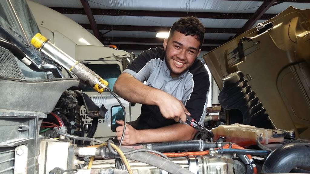 SHAFEI TRUCK&REPAIR | 200 A Zell Dr, Orlando, FL 32824 | Phone: (407) 269-5139