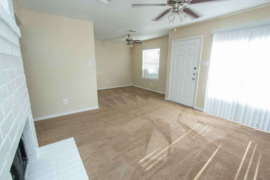 D & M Carpet Cleanin | 1431 Sand Lake Ln, Richmond, TX 77407, USA | Phone: (281) 568-1490