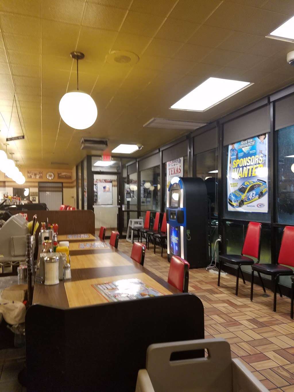 Waffle House | 2900 FM1764, La Marque, TX 77568, USA | Phone: (409) 986-7585