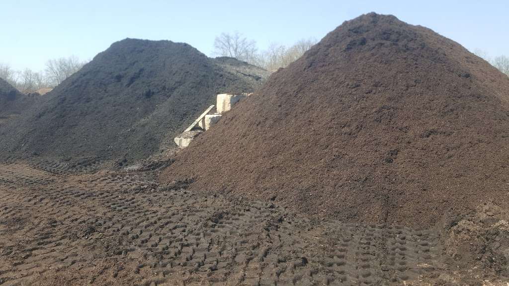 NJMulch | 32 Reading Blvd, Belle Mead, NJ 08502 | Phone: (732) 921-1218