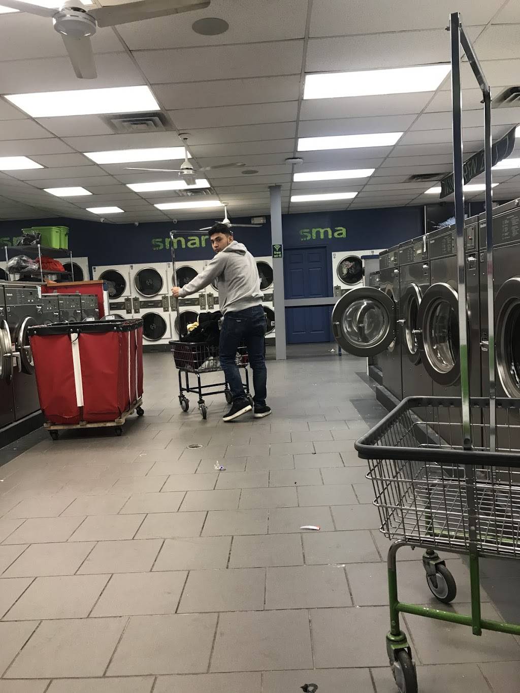 Smart Laundromat | 578 N Broad St, Elizabeth, NJ 07208, USA | Phone: (908) 827-1020