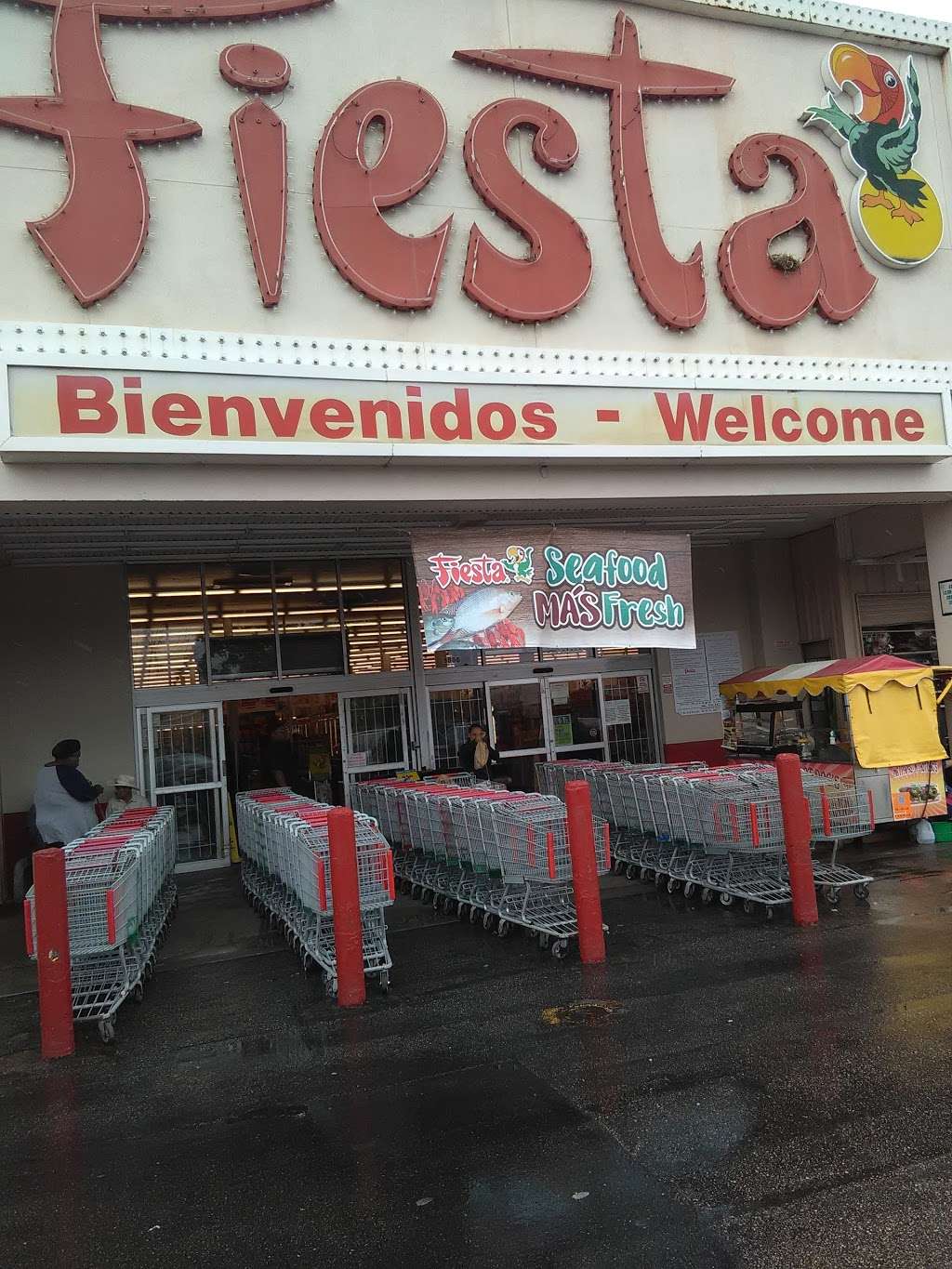 Fiesta Mart | 5800 Lyons Ave, Houston, TX 77020, USA | Phone: (713) 672-8985