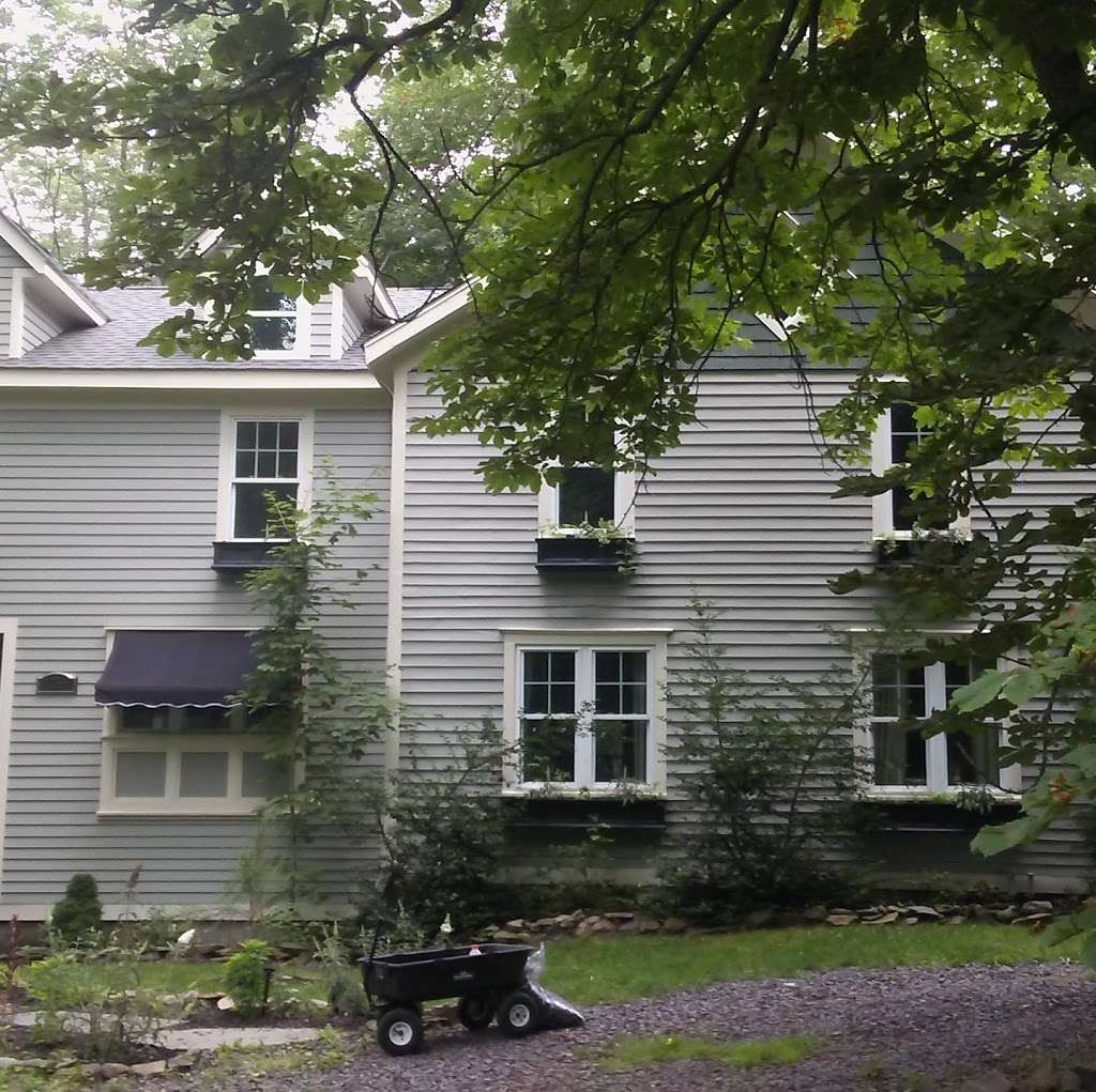 Phillips Painting & Deep Cleaning | 48 Copeland Ave. Carbondale, PA 18407 United States | Phone: (570) 702-2817