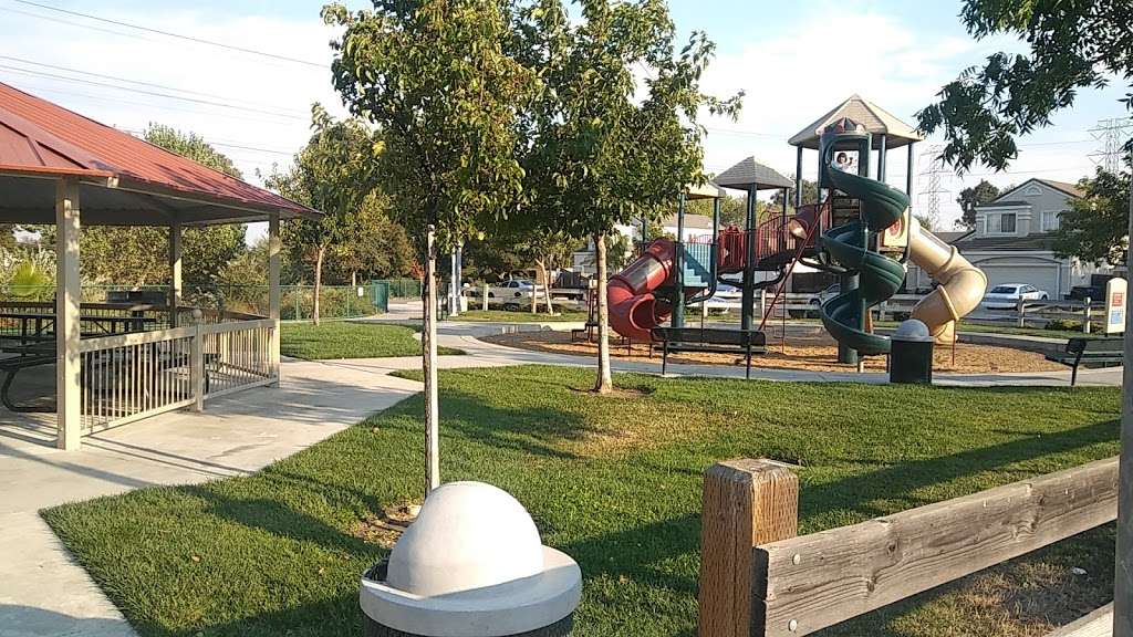 Americana Park | 1001 Parkview Dr, Pittsburg, CA 94565, USA