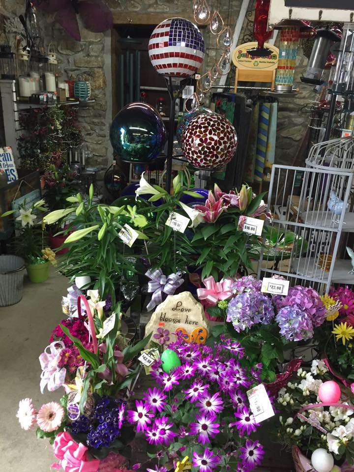 Wendys Flowers & Garden Center | 1340 PA-100, Barto, PA 19504, USA | Phone: (610) 845-7747