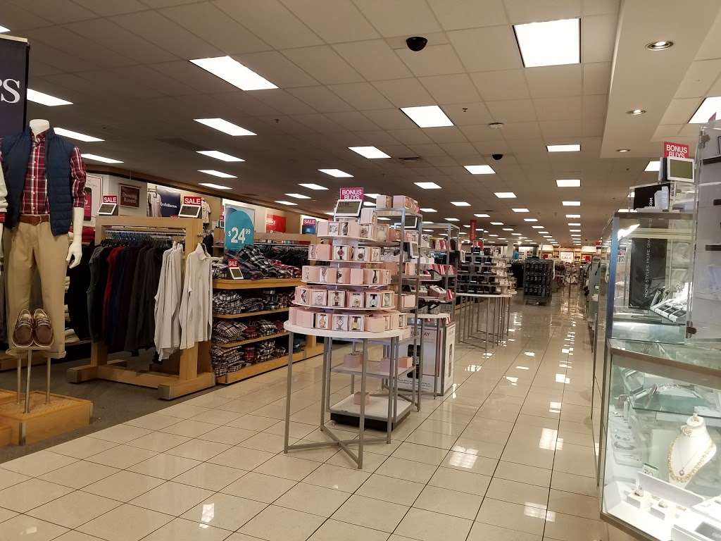 Kohls Mt Prospect | 1500 Elmhurst Rd, Mt Prospect, IL 60056, USA | Phone: (847) 437-4080