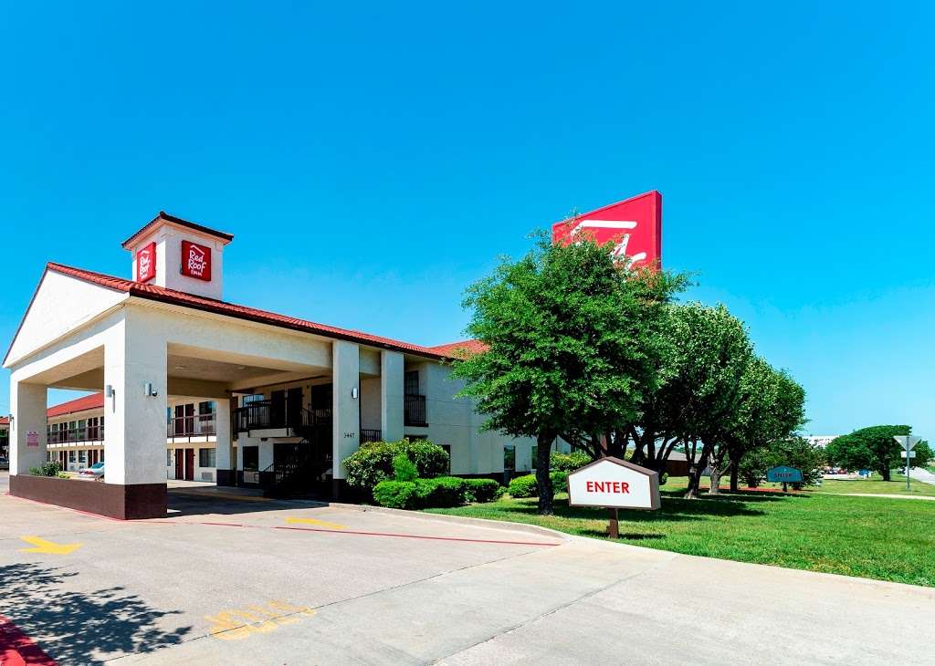 Red Roof Inn Dallas - Mesquite | 3447, I-30, Mesquite, TX 75150, USA | Phone: (972) 270-4000