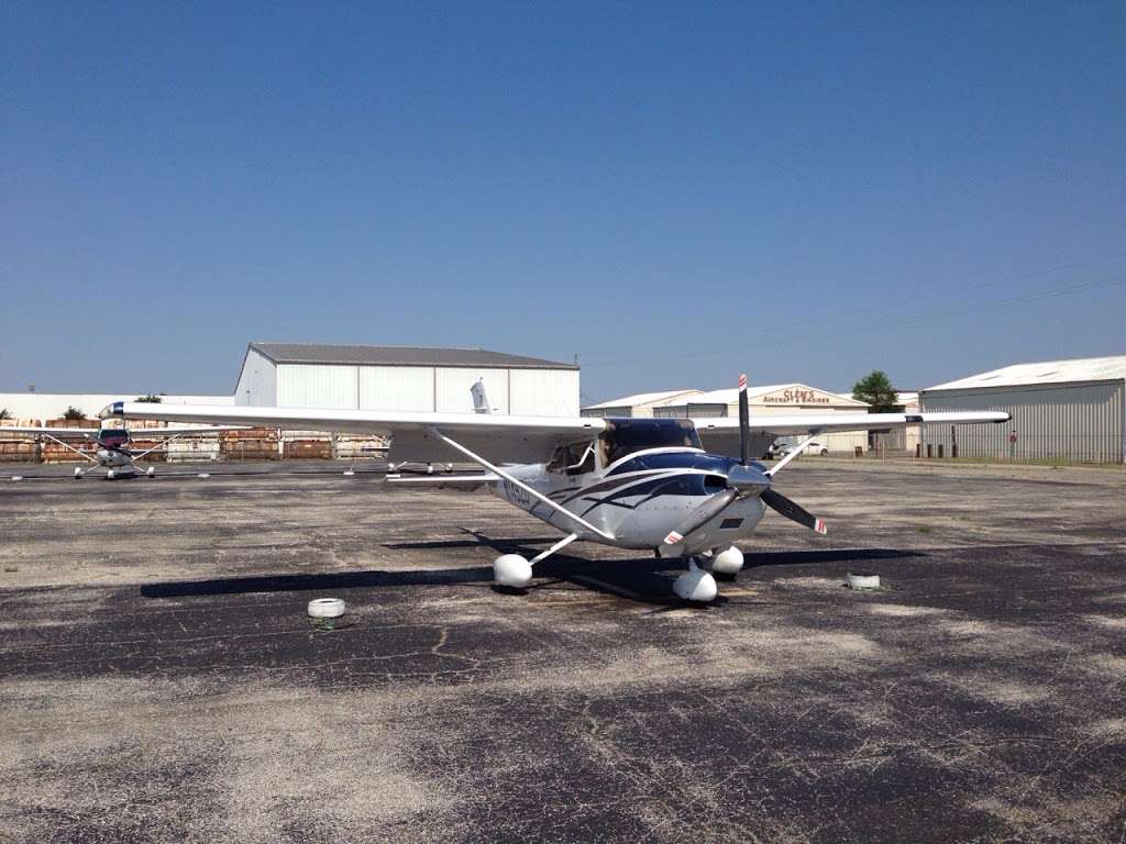 David Wayne Hooks Memorial Airport | 20803 Stuebner Airline Rd, Spring, TX 77379 | Phone: (281) 376-5436