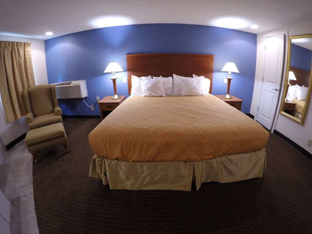 Motel 6 Elizabeth - Newark Liberty International Airport | 819 Spring St, Elizabeth, NJ 07201, USA | Phone: (908) 353-1365