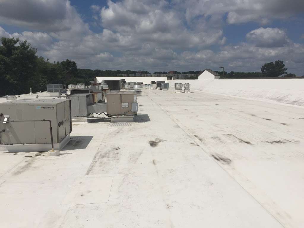 Premier Roofing Services LLC | 138 Wyandotte St, Lester, PA 19029, USA | Phone: (484) 423-3435