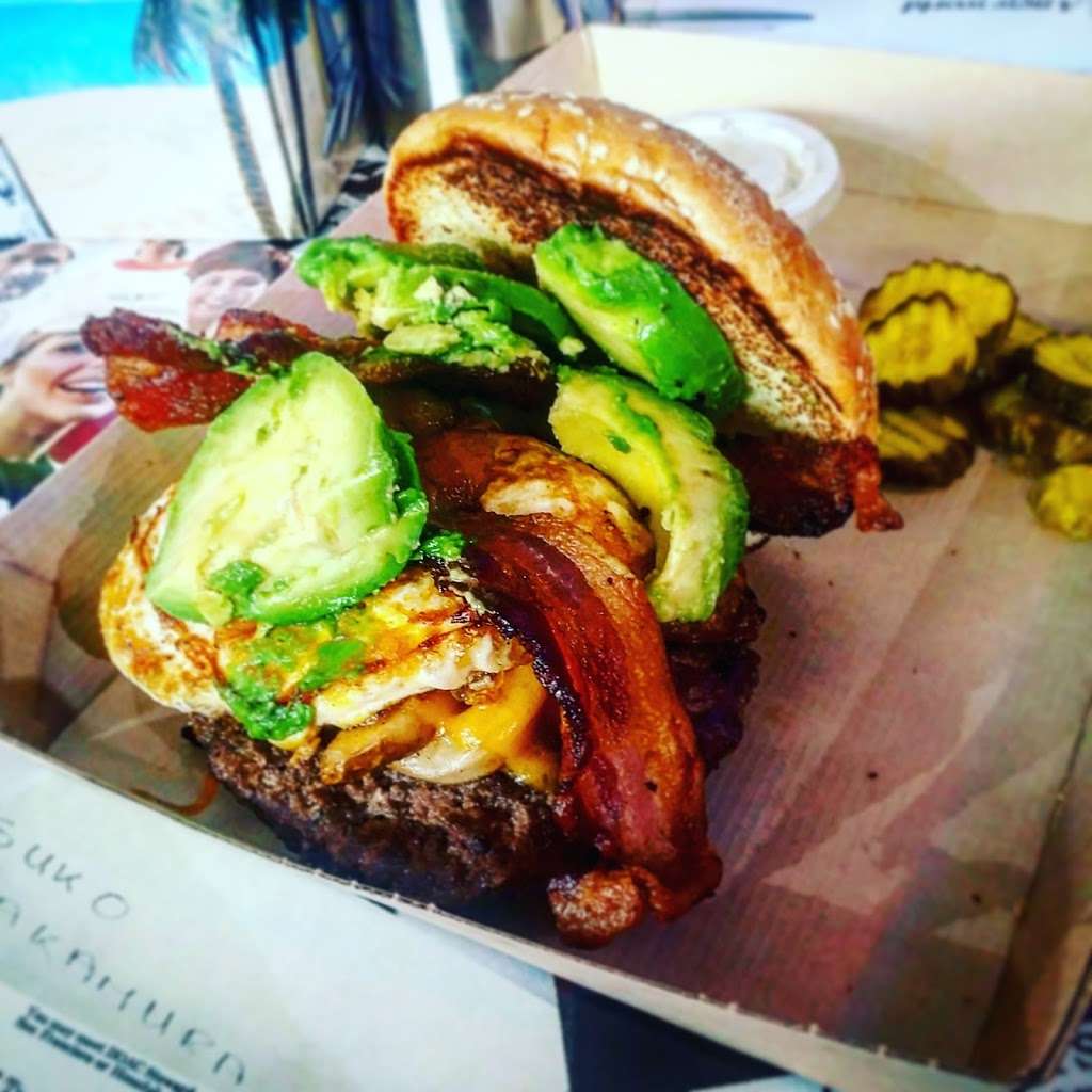 Twisted Root Burger Co. | Terminal A, Irving, TX 75063, USA