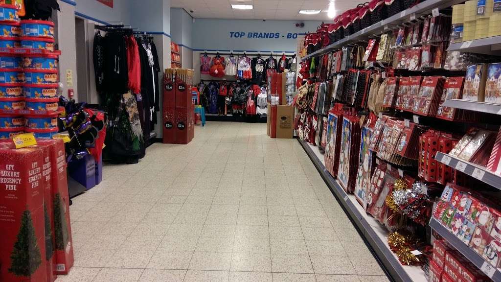 Home Bargains | Weston Ave, Thurrock shopping Park, The Junction, Grays RM20 3LP, UK | Phone: 01708 869621