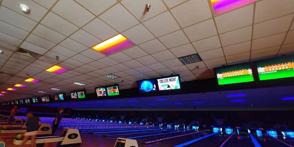 AMF Mcray Plaza Lanes | 3825 W Ray Rd, Chandler, AZ 85226, USA | Phone: (480) 899-2171