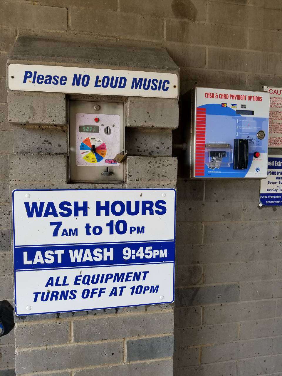Spotless Carwash | 7802 Madison St, Forest Park, IL 60130, USA | Phone: (708) 771-2945