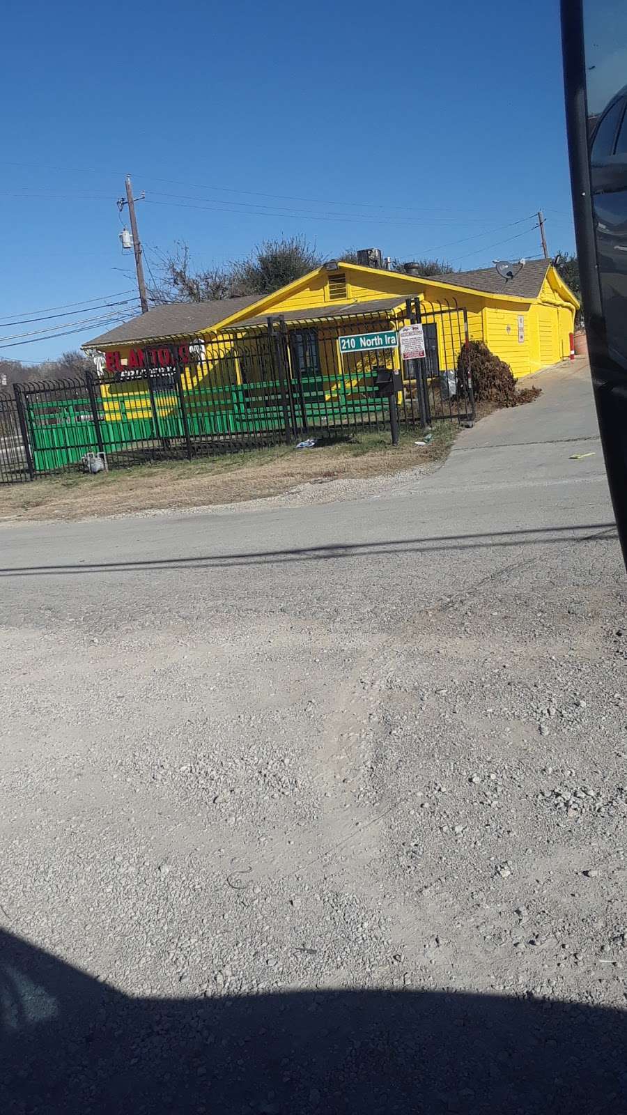 Walton Walker @ Jefferson - N - NS | Dallas, TX 75211, USA