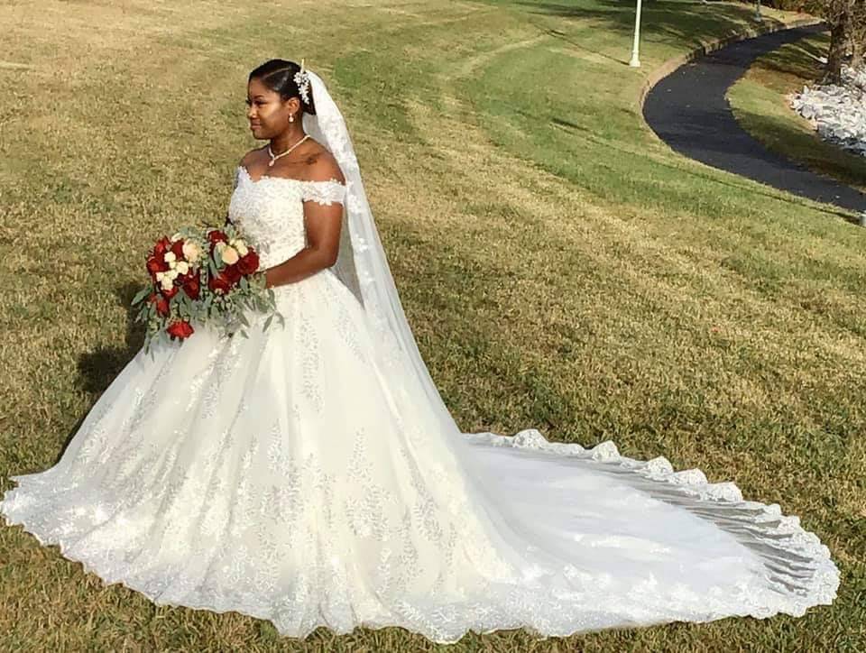 Ellaz Bridal | 2310 E Little Creek Rd, Norfolk, VA 23518, USA | Phone: (757) 324-5669