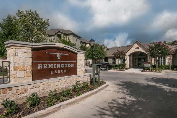 Remington Ranch Apartments | 12511 Jones Maltsberger Rd, San Antonio, TX 78247, USA | Phone: (210) 495-0885
