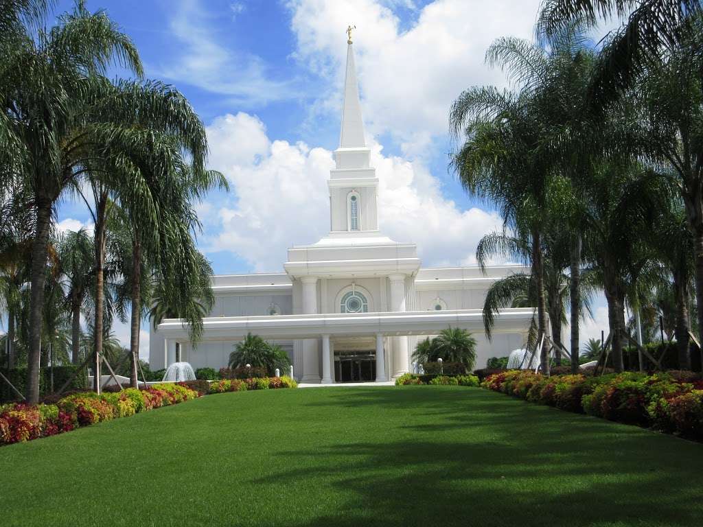 Orlando Florida Temple | 9000 Windy Ridge Rd, Windermere, FL 34786 | Phone: (407) 876-0022