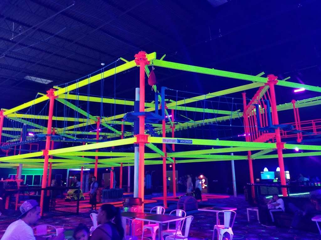 BALAXI - Play Party (Formerly Glowzone Willowbrook) | 13150 Breton Ridge St, Houston, TX 77070, USA | Phone: (832) 220-9222