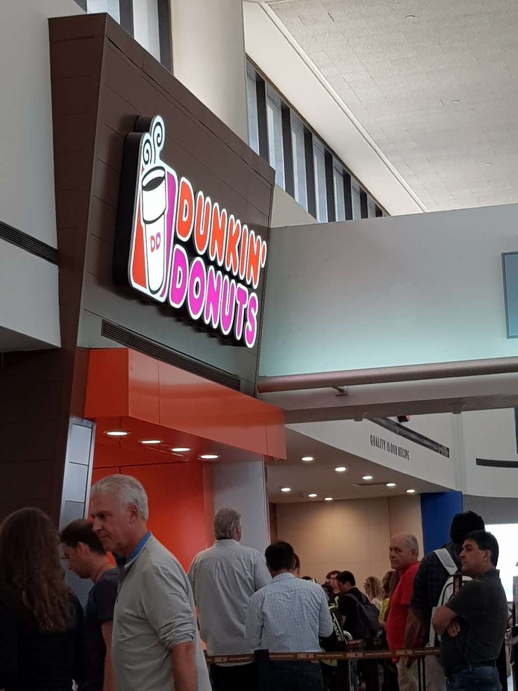 Dunkin Donuts | Terminal A, 300 Access Road, Newark, NJ 07114, USA | Phone: (973) 733-2837