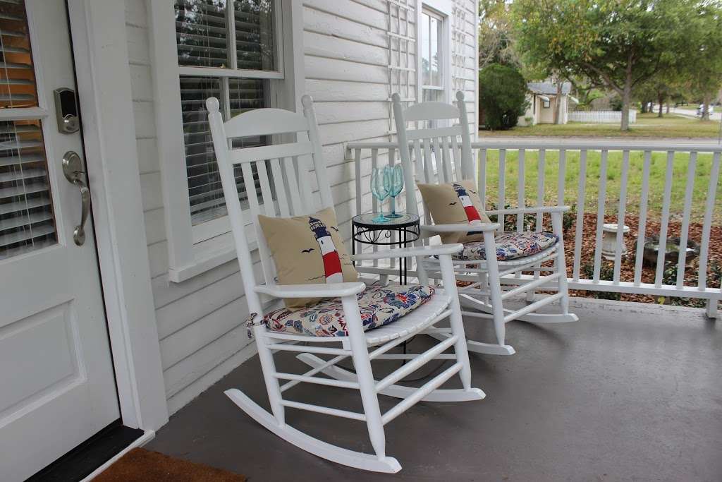 "The Shed" Historic Sanfords Premier Vacation Rental | 1215 S Palmetto Ave, Sanford, FL 32771, USA | Phone: (407) 476-6121