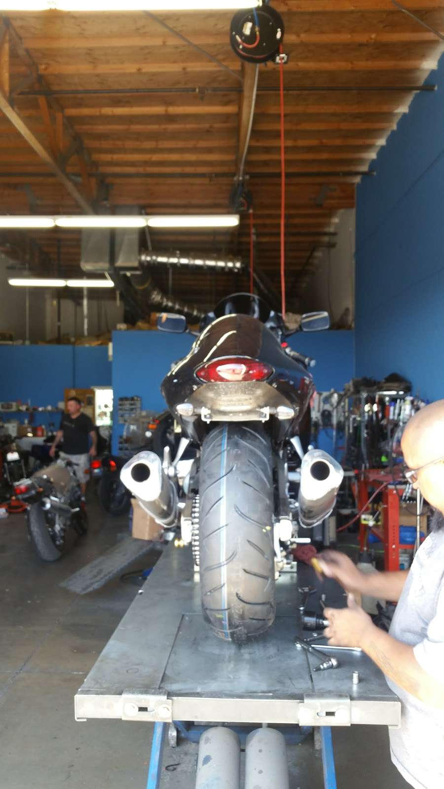 Avenger Cycle Works Inc. | 1364 Cam Real, San Bernardino, CA 92408, USA | Phone: (909) 387-9700