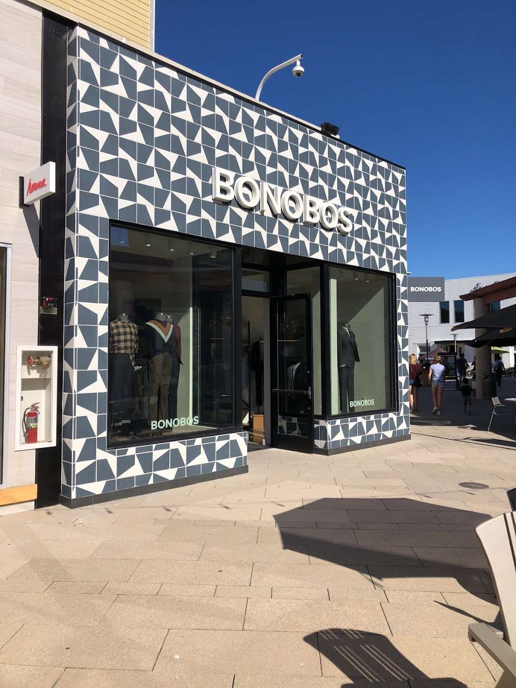 Bonobos | Unnamed Road, Corte Madera, CA 94925, USA