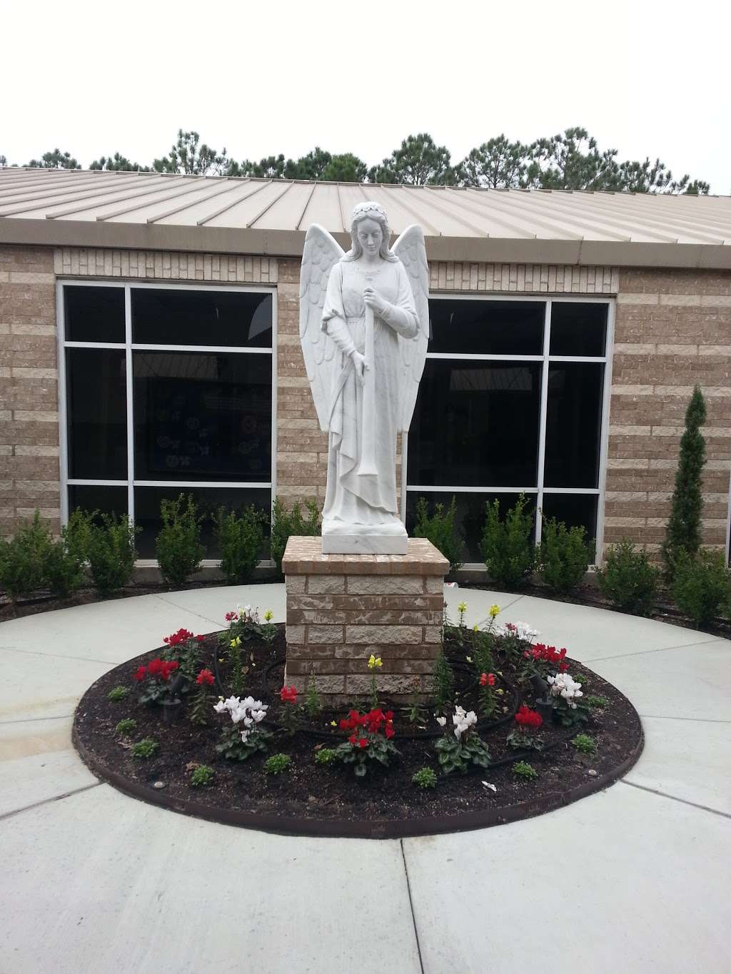 St. Clare of Assisi Catholic Church | 3131 El Dorado Blvd, Houston, TX 77059, USA | Phone: (281) 286-7729