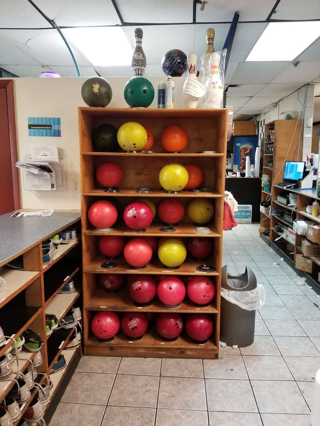 Winter Garden Bowl 715 S Dillard St Winter Garden Fl 34787 Usa