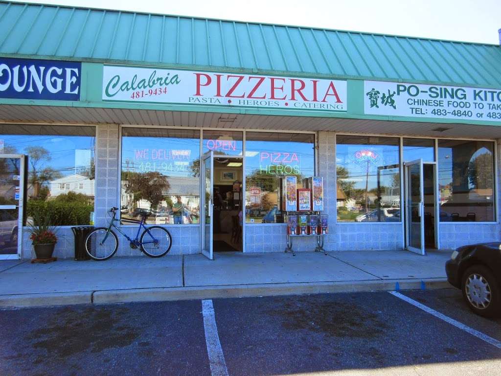 Calabria Pizzeria | 2044 N Jerusalem Rd, North Bellmore, NY 11710, USA | Phone: (516) 481-9434