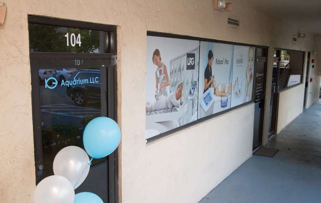 Aquarium Cosmetology Salon | 4300, 110 N Federal Hwy suite 104, Hallandale Beach, FL 33009, USA | Phone: (954) 842-4370