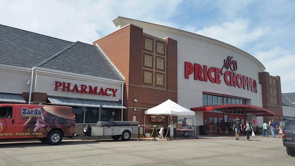 Price Chopper | 9107 NW, MO-45, Parkville, MO 64152 | Phone: (816) 584-1111