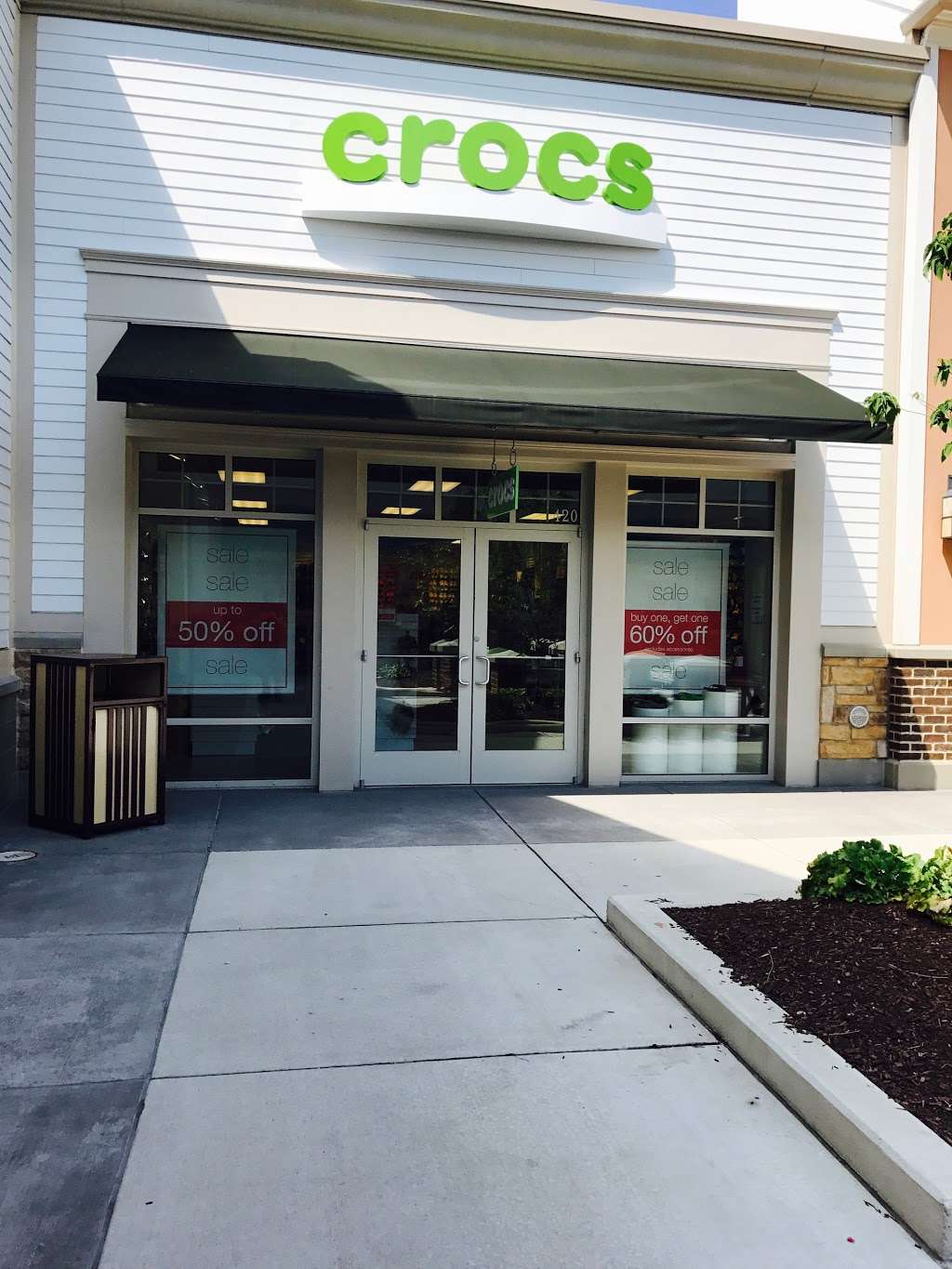 Crocs | 100 Premium Outlets Dr, Blackwood, NJ 08012, USA | Phone: (856) 302-4538