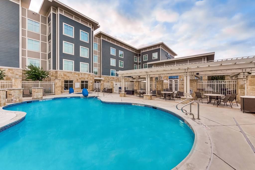 Homewood Suites by Hilton Fort Worth - Medical Center, TX | 2200 Charlie Ln, Fort Worth, TX 76104, USA | Phone: (817) 921-0202